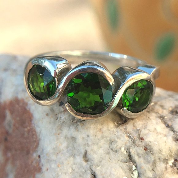 Chrome Diopside .925 Ring Sterling Silver Natural Gemstones Green Size 6 or 7 - Picture 7 of 16